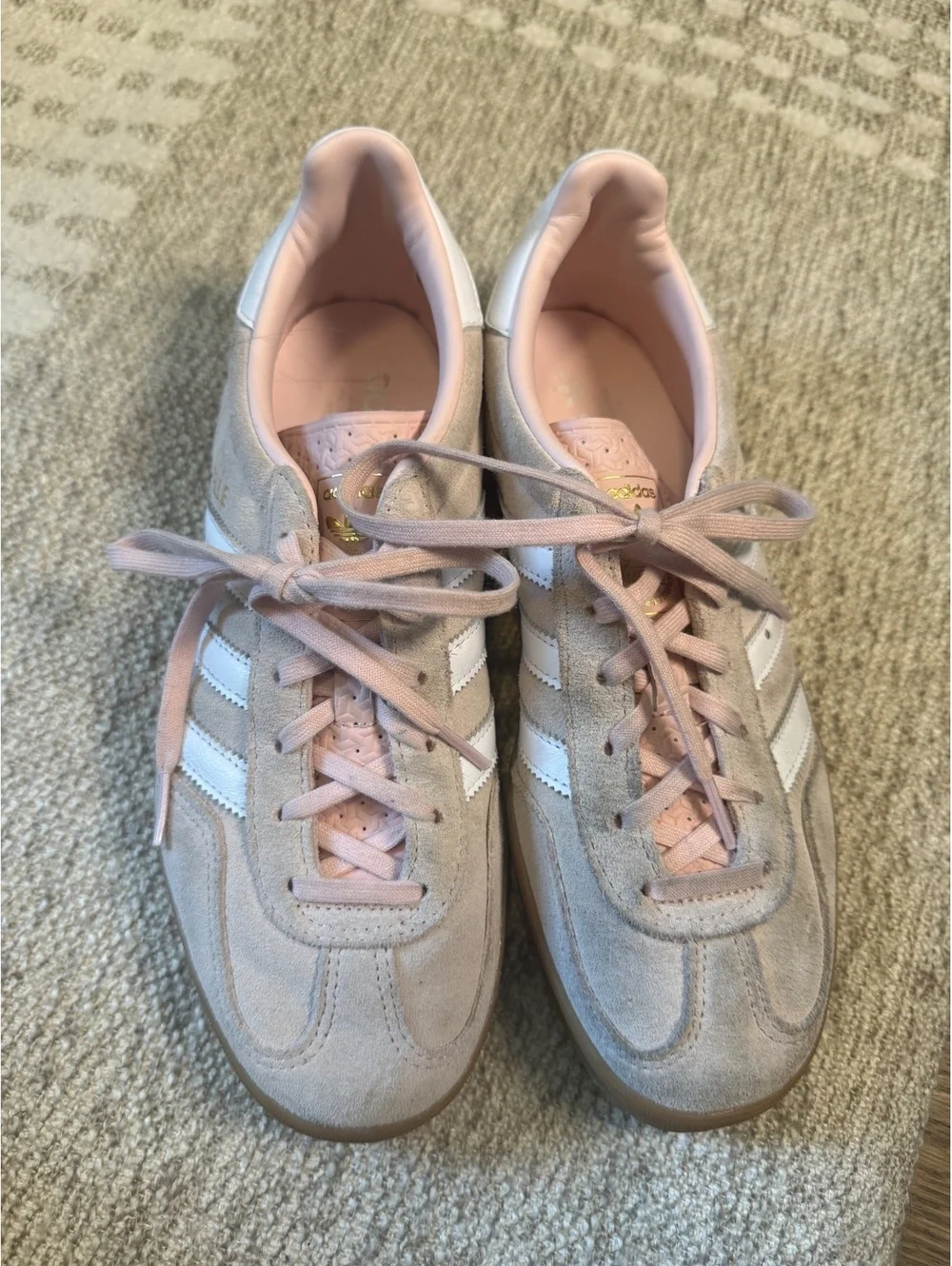 adidas Originals Women's Sneakers in Beige and Pink - Size Not Specified